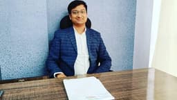 Dr. Sandesh Khandelwal Dr. Sandesh Khandelwal
