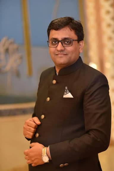 Dr. Priyanshu Mathur