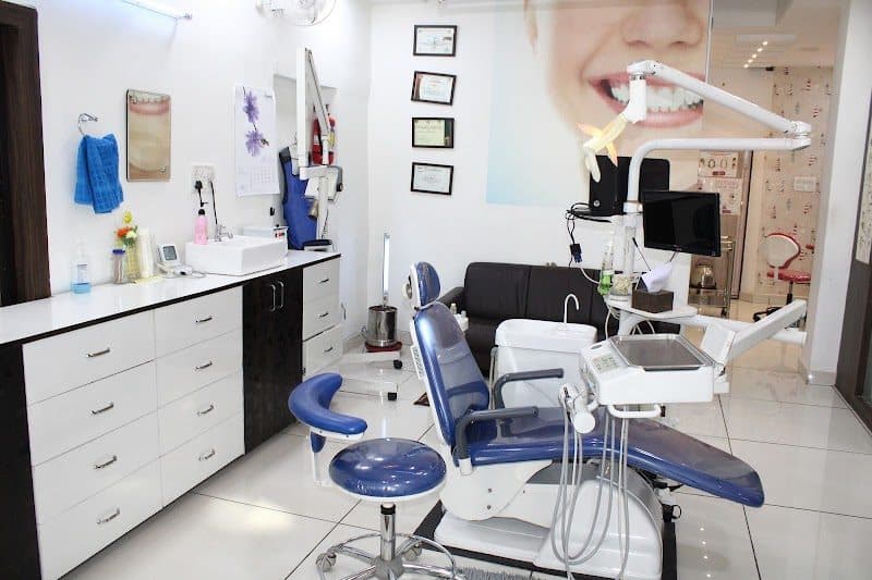 Photos of Bhartia Dental Clinic 2
