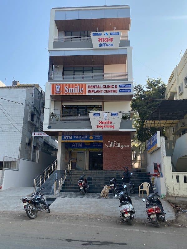 Photos of MADHAV HOSPITAL DR.BHARGAV DESAI (M.S.ORTHOPAEDIC,FIJS,DIFM) 2