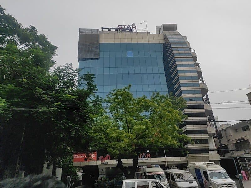 Photos of Star Hospitals - Block A & C | MultiSpeciality Hospital in Banjara Hills 1