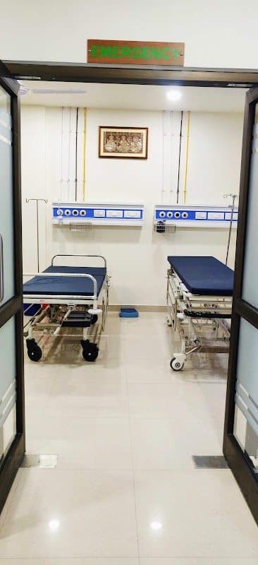 Photos of Prasham Orthopedic Trauma Clinic, Senior Orthopedic Doctor 3