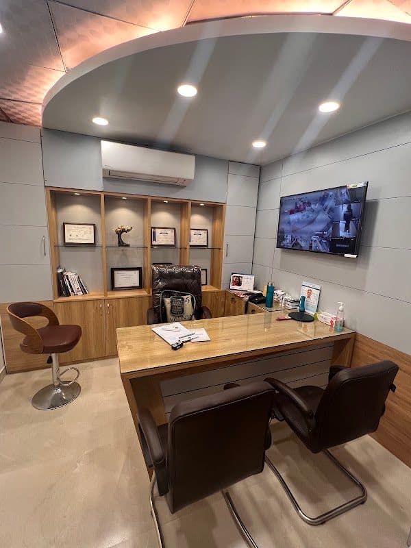Photos of Clinic Skin Essence 1