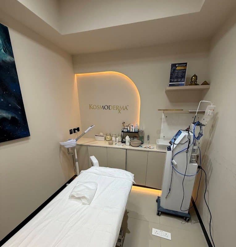 Photos of Kosmoderma Luxe - Skin, Hair & Body Clinic in Vittal Mallya Road 2