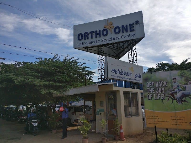 Photos of Ortho-One Orthopaedic Speciality Centre 3