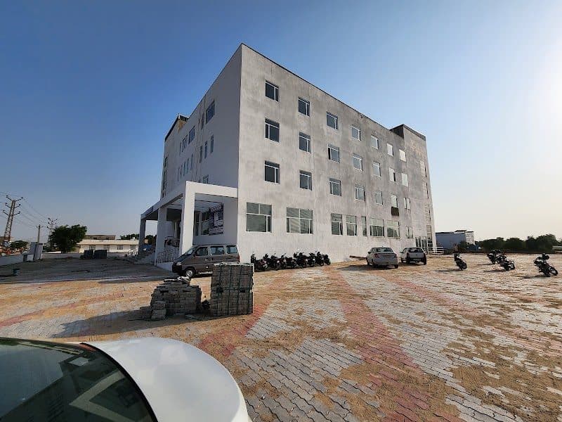 Photos of SKG Cancer Hospital 1
