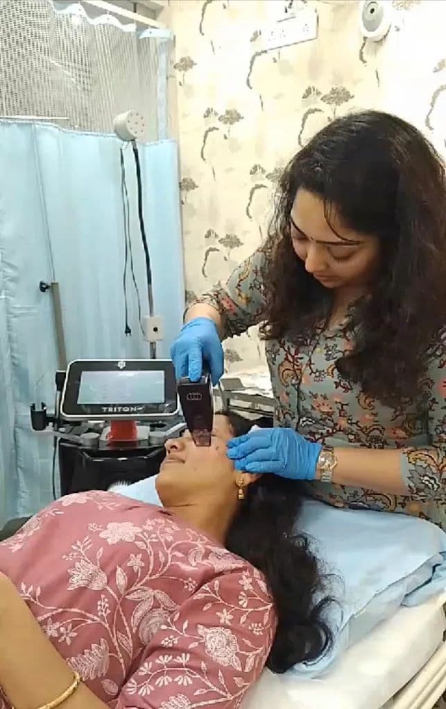 Experts skin and hair clinic - Photo 1