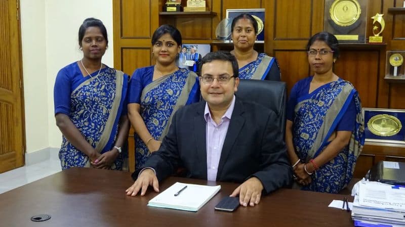 Aashirbad Clinic || Dr. Basab Mukherjee - Gynecologist - Photo 3