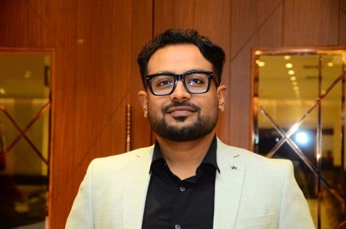 Dr. Nikhil Singh - Anesthesiologist