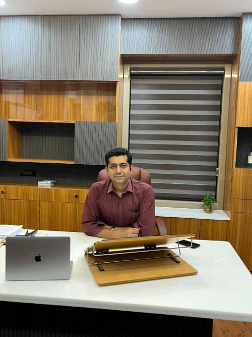 Dr. Anurag Kumar Singh - Neurosurgeon in Gorakhpur