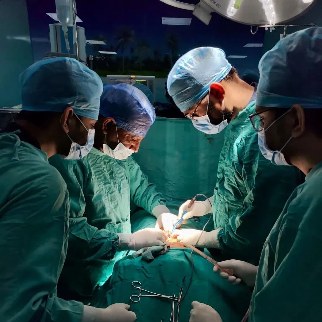 Fully Equipped ICU Ensuring Round-the-Clock Monitoring for Critical Orthopaedic Cases