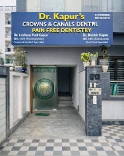Dr Kapur’s Crowns & Canals Dental Clinic Dr Kapur’s Crowns & Canals Dental Clinic