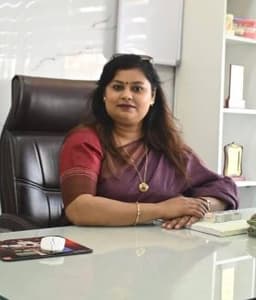 Dr. Arpita Anand Kamla