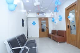 DR. VISMAY NAIK - ASHIRVAD HEALTH CENTER - DIABETES | ENDOCRINOLOGIST | THYROID | PCOS DR. VISMAY NAIK - ASHIRVAD HEALTH CENTER - DIABETES | ENDOCRINOLOGIST | THYROID | PCOS
