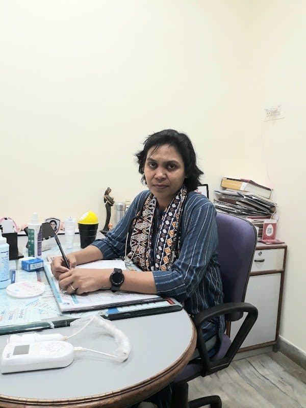 Dr. Rowena Walker (Gynecologist) Dr. Rowena Walker (Gynecologist) - Gynecologist in Jabalpur