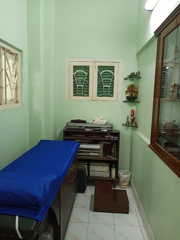Dr Binayak Sen Dr Binayak Sen - Urologist in Kolkata