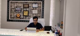 Dr Manish Kumar Gupta Dr Manish Kumar Gupta
