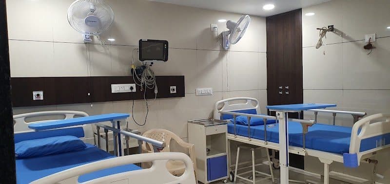 Dr. Vatsal Mehta Dr. Vatsal Mehta - Gastroenterologist in Ahmedabad