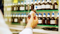 Dr Rakhi Jain - Top homeopathic doctor in Agra | Best homeopathic physician in Agra Dr Rakhi Jain - Top homeopathic doctor in Agra | Best homeopathic physician in Agra