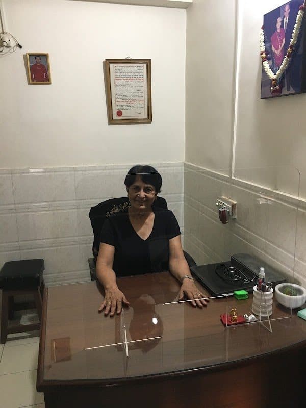 Dr Varsha Jani | Ayurveda Physician Dr Varsha Jani | Ayurveda Physician - Sexologist (Unani) in Ahmedabad