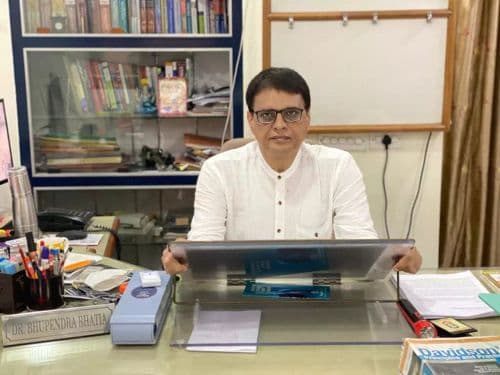 Dr. Bhupendra Bhatia Dr. Bhupendra Bhatia - Neurologist in Gorakhpur