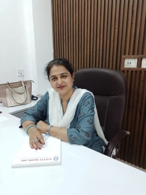 Dr. Ravita Srivastava Dr. Ravita Srivastava - Gynecologist in Lucknow