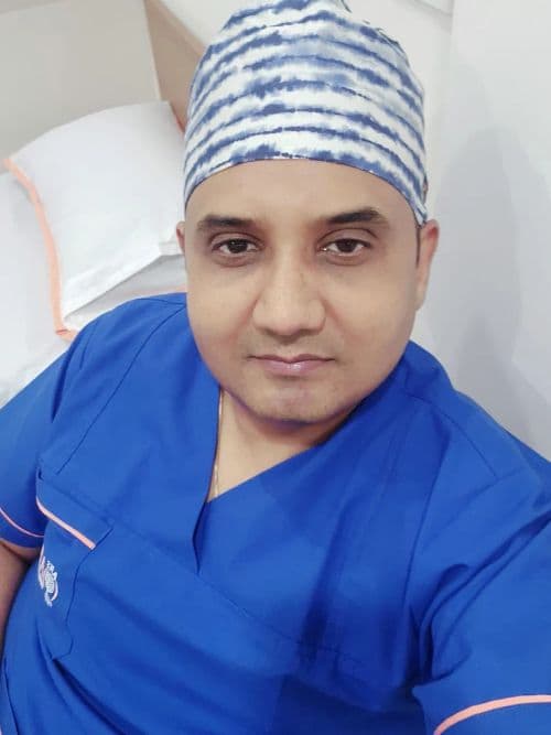Dr. Vikas Bhardwaj Dr. Vikas Bhardwaj - Neurosurgeon in Greater Noida