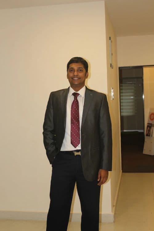 Dr. Dinesh Dr. Dinesh - Dermatologist in Chennai