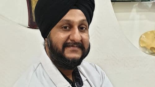 Dr. Jaswinder Singh Dr. Jaswinder Singh - Orthopaedic surgeon in Patna