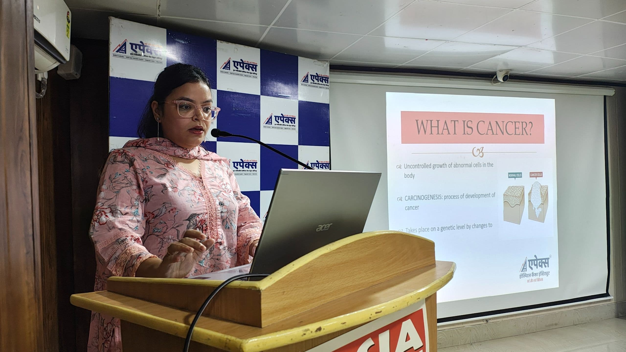 Dr. Naina Gupta Showcasing Research at Conference Dr. Naina Gupta Showcasing Research at Conference